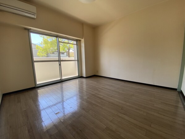 リバーサイド白鷺の物件内観写真